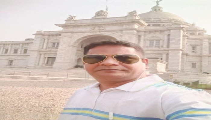 নওগাঁর মান্দায় স্কুল ছাত্রীকে বিয়েকরে ভাইরাল অতঃপর প্রধান শিক্ষকের বিরুদ্ধে অবশেষে ধর্ষণের মামলা