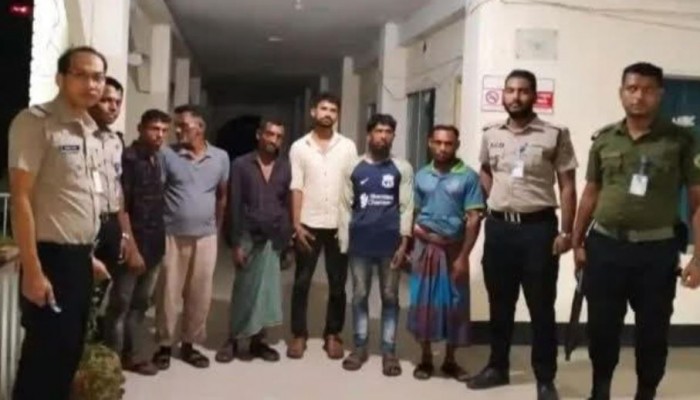 ভ্রাম্যমান আদালতের এক অভিযানে নোয়াখালীতে ১১ মাদকসেবীর কারাদন্ড