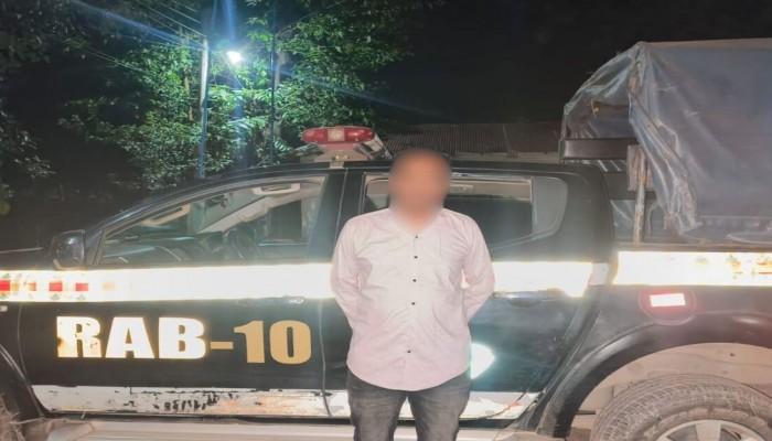 আত্মহত্যা প্ররোচনা মামলার এজাহারনামীয় আসামী সালাম বিশ্বাস কে গ্রেফতার করেছে র‌্যাব।