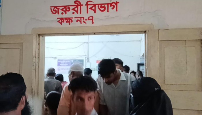 হিজলায় এসএসসি পরীক্ষায় ফেল করায় একজন আত্মহত্যার চেষ্টা ও একজনের মৃত্যু