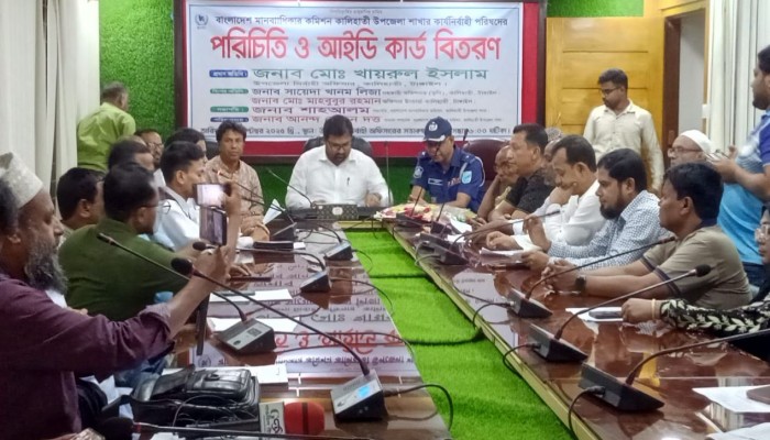 ​কালিহাতীতে শারদীয় দুর্গাপূজা উদযাপনের প্রস্তুতিমূলক সভা অনুষ্ঠিত