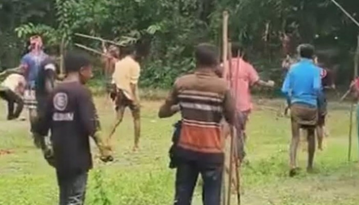 হবিগঞ্জ আধিপত্য বিস্তার নিয়ে দুই পক্ষের সংঘর্ষে আহত ৩০ জন