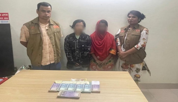 মাধবপুর ৪লাখ ৫০ হাজার টাকার জালনোটসহ দুই তরুণী গ্রেপ্তার
