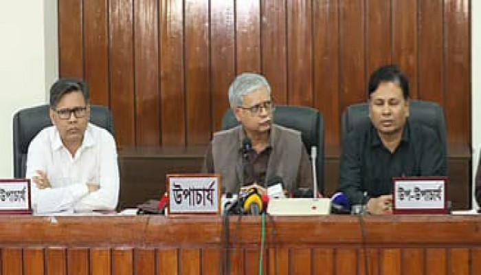 রাকসু নির্বাচনের ফল ১২-১৫ ঘণ্টার মধ্যেই : উপাচার্য