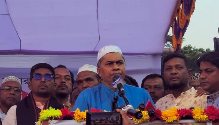 তারিখ ঃ ২১ নভেম্বর ২০২৫ দল-জোট কি সিদ্ধান্ত নিবে জানি না আমরা এ আসনে নির্বাচন করবোই করবো -হাসান মামুন, বিএনপির কেন্দ্রীয় কমিটির নির্বাহী সদস্য