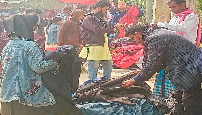 কাউখালীতে কনকনে শীতে জনজীবন বিপর্যস্ত