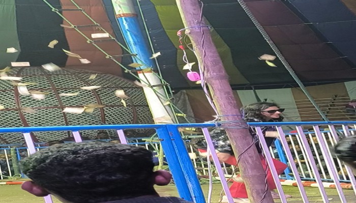 রাণীশংকৈল নেকমরদ ওরশ মেলায় সার্কাসের অদলে চলছে অশ্লিল নৃত্য