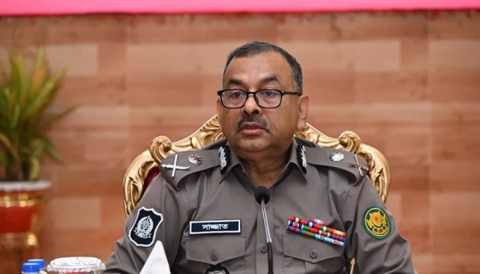 নির্বাচনের মধ্য দিয়ে পুলিশ হারানো গৌরব পুনরুদ্ধার করেছে: ডিএমপি কমিশনার