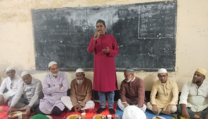 ​নলছিটিতে পৌর স্বেচ্ছাসেবক দলের আয়োজনে ইফতার ও দোয়া অনুষ্ঠিত