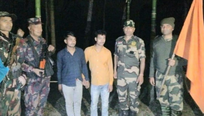 কুড়িগ্রাম সীমান্তে বিজিবি'র পতাকা বৈঠক, ৭ ঘণ্টা পর দুই ভারতীয় নাগরিক ফেরত