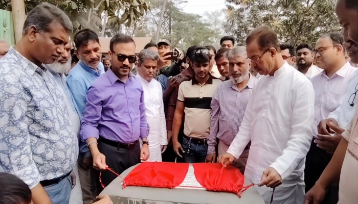 নগর উন্নয়নে নতুন দিগন্ত কালীগঞ্জ পৌরসভায় চার প্রকল্পের ভিত্তিপ্রস্তর স্থাপন