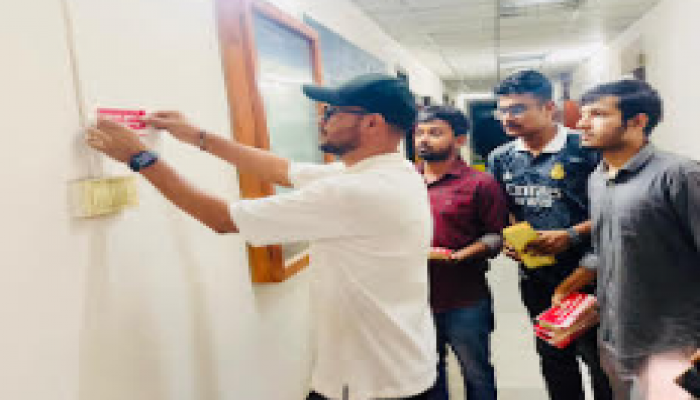 জ্বালানি ও বিদ্যুৎ সাশ্রয়ে ক্যাম্পাসজুড়ে প্রচারণা চালাচ্ছে বাকৃবি ছাত্রদল