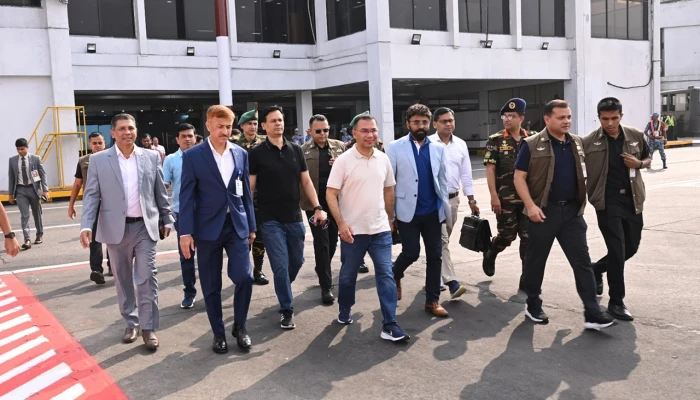 সৈয়দপুর থেকে কাহারোল যাচ্ছেন প্রধানমন্ত্রী