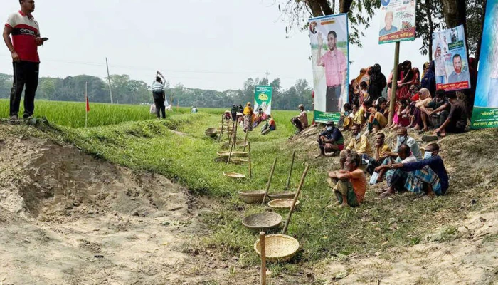 নরসিংদীতে খাল খনন ও পুনর্খনন কর্মসূচি উদ্বোধন