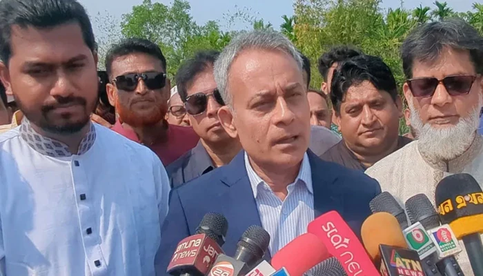 পাবলিক পরিবহনে পর্যাপ্ত তেল দেওয়া হচ্ছে: সেতুমন্ত্রী