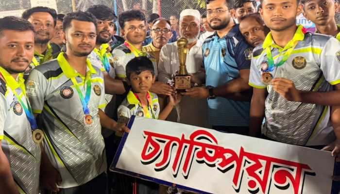 ​শর্ট পিচ প্রিমিয়ার লীগের পুরস্কার বিতরণ