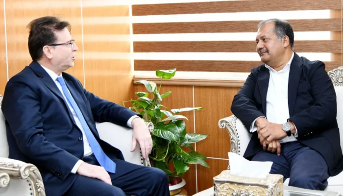 তথ্যমন্ত্রীর সঙ্গে তুরস্কের রাষ্ট্রদূতের সাক্ষাৎ