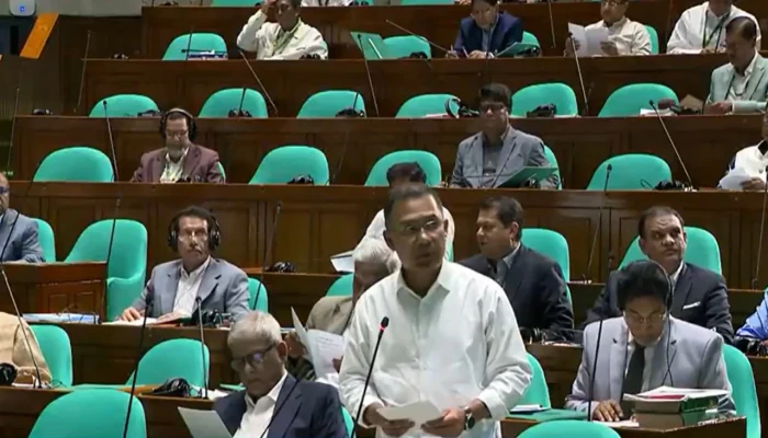 রাজধানীকে ক্লিন ও গ্রীন সিটি হিসেবে গড়ে তুলতে নানা পদক্ষেপ নেয়া হচ্ছে