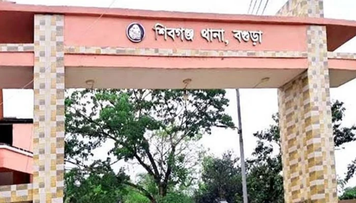 শিবগঞ্জে গণপিটুনিতে ডাকাত নিহত