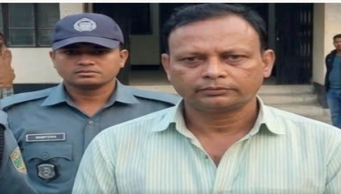 ​বানারীপাড়ায় ৫ মামলার ওয়ারেন্টভুক্ত আসামী এনজিও গ্রাহকদের কোটি কোটি টাকা আত্মসাৎকারী রঞ্জন গ্রেফতার