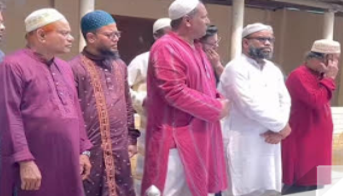 সলঙ্গায় রত্নগর্ভা মায়ের দাফন সম্পন্ন, এলাকায় শোকের মাতম চলছে