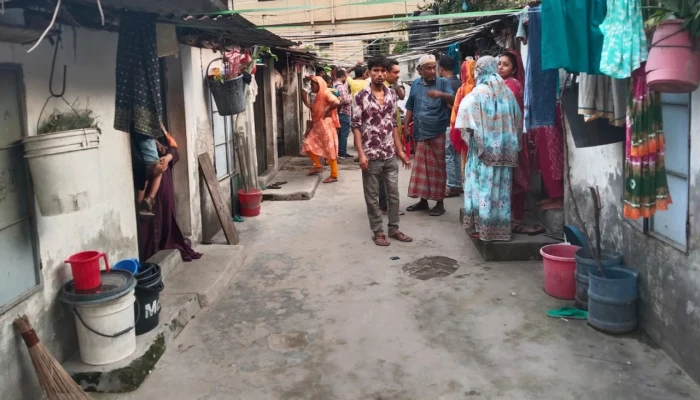 টঙ্গীতে সাবেক স্বামীর ছুরিকাঘাতে গৃহবধূর মৃত্যু