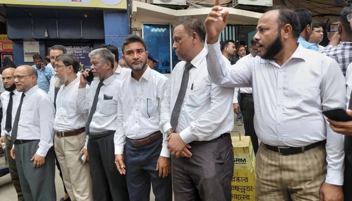 জামায়াতপন্থি আইনজীবীদের চট্টগ্রাম বার নির্বাচন বর্জন