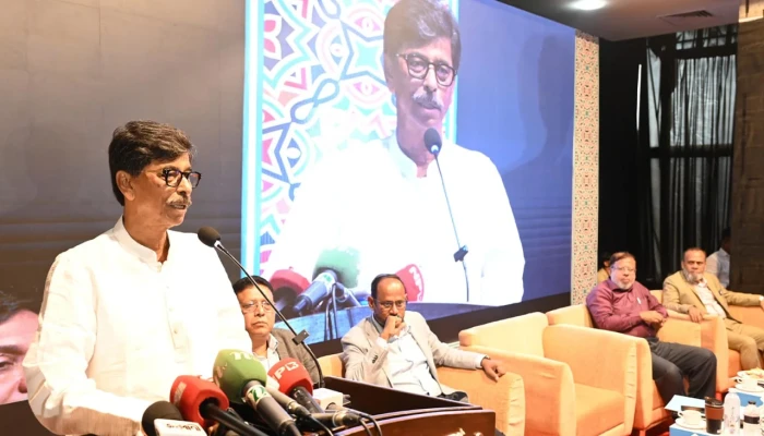 কোরবানির চামড়া অর্থনীতিতে উল্লেখযোগ্য অবদান রাখতে পারে