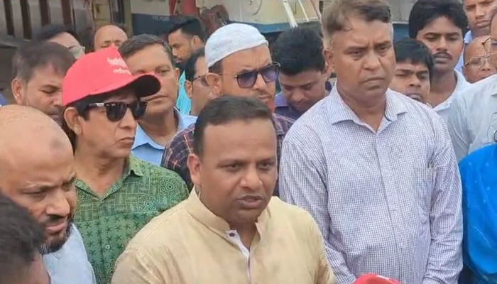 নিরাপদ ঈদযাত্রায় সর্বোচ্চ প্রস্তুতি সরকারের: নৌ প্রতিমন্ত্রী