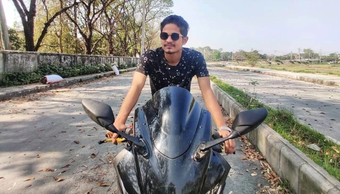 চাঁপাইনবাবগঞ্জে ছাত্রলীগ নেতার ঝুলন্ত লাশ উদ্ধার