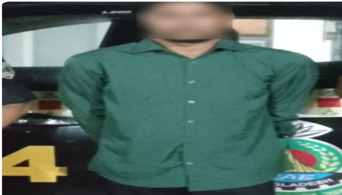র‍্যাবের অভিযানে রংপুর জেলার মিঠাপুকুরে চাঞ্চল্যকর  দস্যুতা মামলার প্রধান আসামি ঢাকা জেলার সাভার হতে গ্রেফতার।