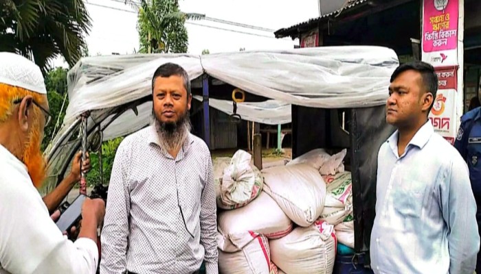 কুড়িগ্রামে ভিজিএফ চাল জব্দ: যুবদল নেতাসহ কয়েকজনের বিরুদ্ধে আত্মসাত ও অনিয়মের অভিযোগ