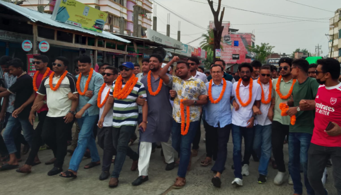 ​মির্জাগঞ্জে ছাত্রদলের বিশাল আনন্দ মিছিল