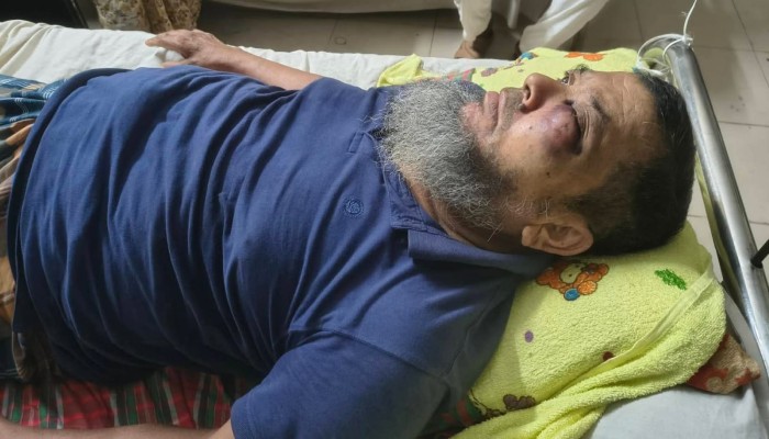 বানারীপাড়ায় অবসরপ্রাপ্ত পুলিশ কর্মকর্তার ওপর হামলার অভিযোগ, এলাকায় চাঞ্চল্য