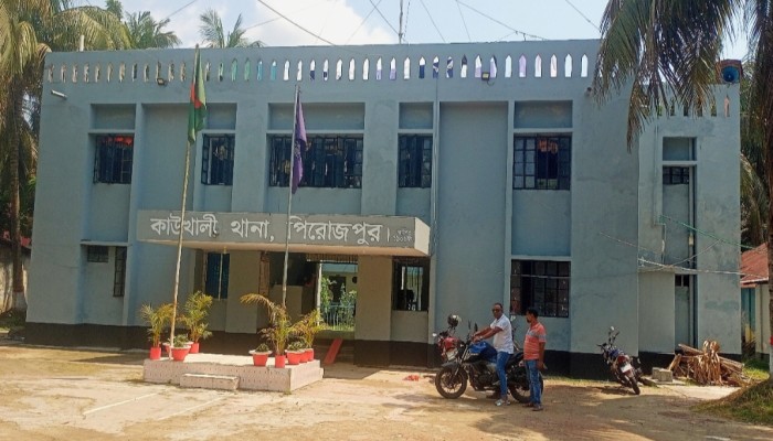 কাউখালীতে বেপরোয়া মোটরসাইকেলের ধাক্কায় পাদুকা ব্যবসায়ী নিহত, চালক পলাতক