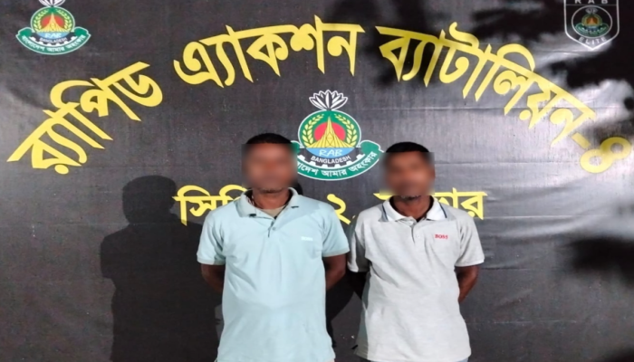 রংপুরে বিষাক্ত মদ পান করিয়ে হত্যা মামলার দুইজন আসামি র‍্যাবের অভিযানে ঢাকা থেকে গ্রেফতার।
