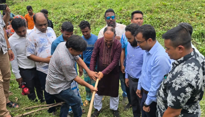 ​নাইক্ষ্যংছড়ির - সোনাইছড়িতে  খাল খনন কর্মসূচির উদ্বোধন, জলাবদ্ধতা নিরসন-কৃষিতে নতুন সম্ভাবনা
