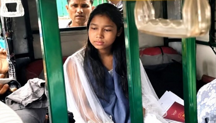 কুড়িগ্রামে ২ কেজি গাঁজাসহ কিশোর কিশোরী আটক