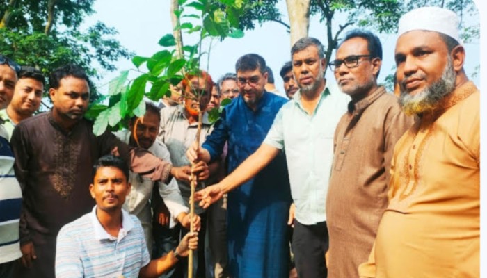 শুধু পুঁথিগত শিক্ষা নয়, মানবিক মূল্যবোধেও সমৃদ্ধ হতে হবে : মিফতাহ্ সিদ্দিকী