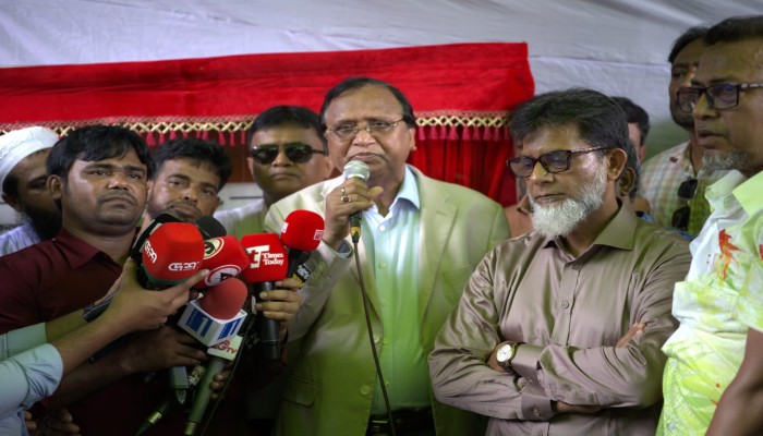 মানিকনগর প্রধান সড়কের উন্নয়ন কাজের উদ্বোধন  ৮৮০ মিটার সড়ক ডিসেম্বরের মধ্যে সম্পন্নের আশ্বাস, সায়েদাবাদ টার্মিনালে উচ্ছেদ অভিযানও পরিদর্শন
