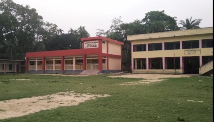 হিজলায় প্রাথমিক বিদ্যালয়ের ম্যানেজিং কমিটি গঠনে অনিয়মের অভিযোগ: ভারপ্রাপ্ত প্রধান শিক্ষকের স্বেচ্ছাচারিতায় জিম্মি প্রতিষ্ঠান