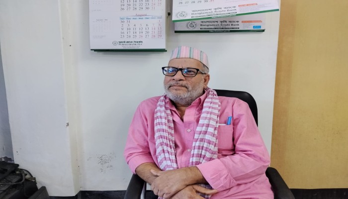 লোকগানের ঐতিহ্য ধরে রাখার জন্য কাজ করে যাচ্ছেন বেতার-টিভি শিল্পী দিলবাহার খান দিলু