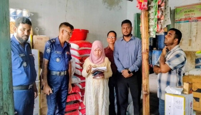 কুড়িগ্রামে মোবাইল কোর্ট: ৫৭ কেজি বিষাক্ত ‘সাল্টুজ’ জব্দ, দুই প্রতিষ্ঠানকে জরিমানা