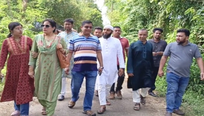 বরেন্দ্র অঞ্চল তানোরে কুটুমবাড়ি এগ্রো রিসোর্টে যুগ্ন সচিব রথীন্দ্রনাথ দত্ত