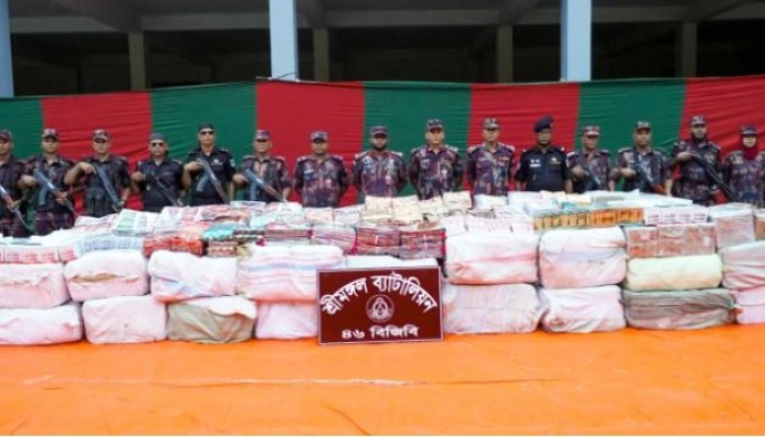 শ্রীমঙ্গলে যৌথ অ'ভি'যা'নে ৩ কোটি টাকার ভারতীয় মালামাল জ'ব্দ