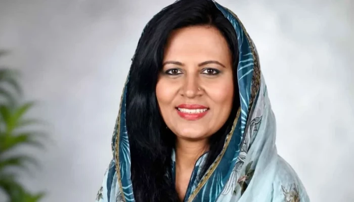 সাবেক রাষ্ট্রপতি এরশাদের সাবেক স্ত্রী বিদিশা সিদ্দিক কা'রা'গা'রে