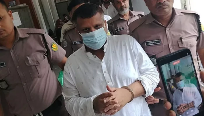 আদালতকক্ষে আইনজীবীর সঙ্গে বিরিয়ানি খেলেন সাহেদ, সাক্ষ্য গ্রহণ পিছিয়ে ৪ অক্টোবর