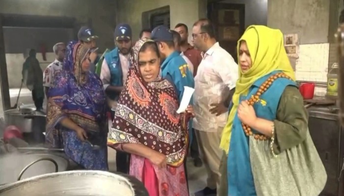 রোগী সেজে কুষ্টিয়া জেনারেল হাসপাতালে দুদকের হা'না, পেলেন বিভিন্ন অনিয়ম