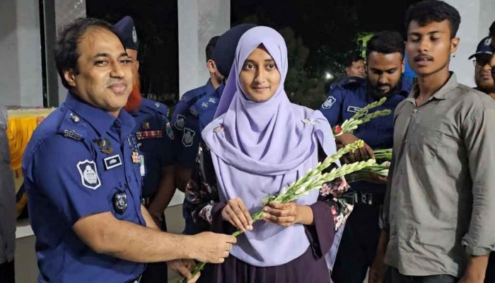 বাগেরহাটে ১২০ টাকায় পুলিশে চাকুরী