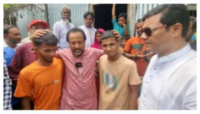রাজমিস্ত্রির কাজ করে বিশ্ববিদ্যালয়ে চান্স পাওয়া দুজনের পাশে তারেক রহমান
